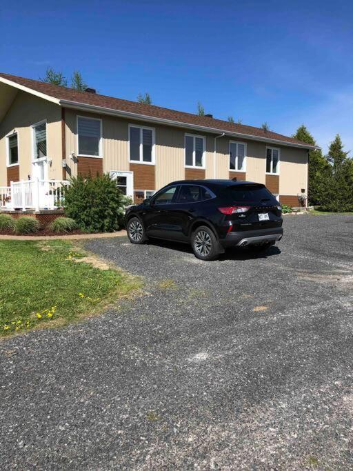 Aux quatre vents 4 1/2 logement entier et privé Lac-Mégantic Exterior foto